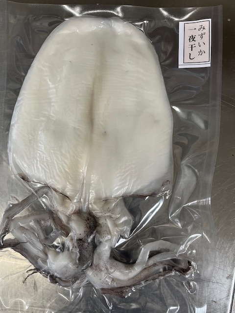 画像1: みずいか一夜干し　2000円